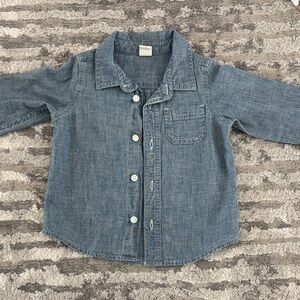 Worn once - GAP light blue shirt